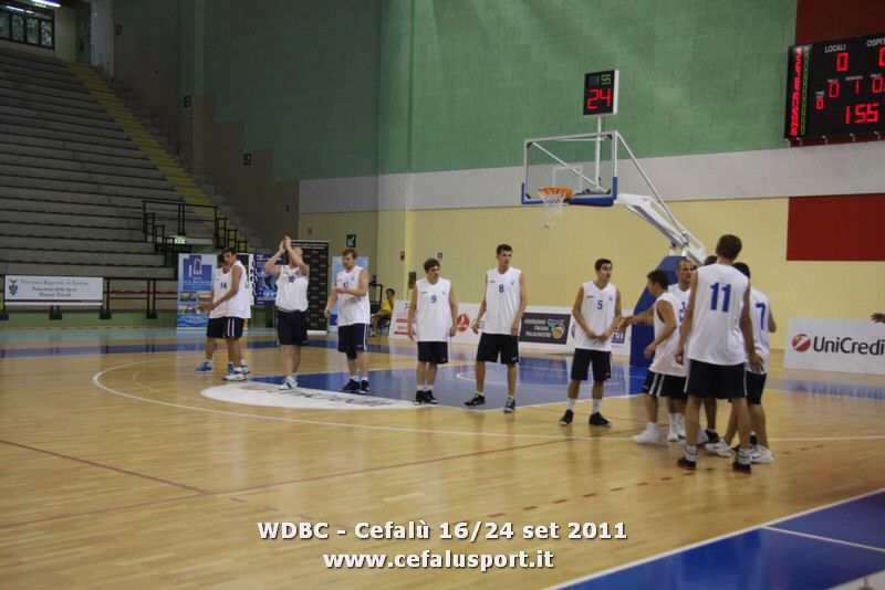 110921 basket 394_tn.jpg